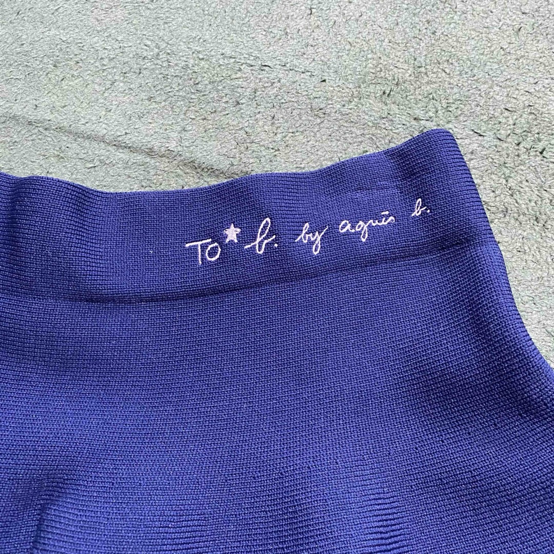 To b. by agnès b.(トゥービーバイアニエスベー)のTo b.by agnes b.  スカート　紺色　size36 レディースのスカート(ミニスカート)の商品写真
