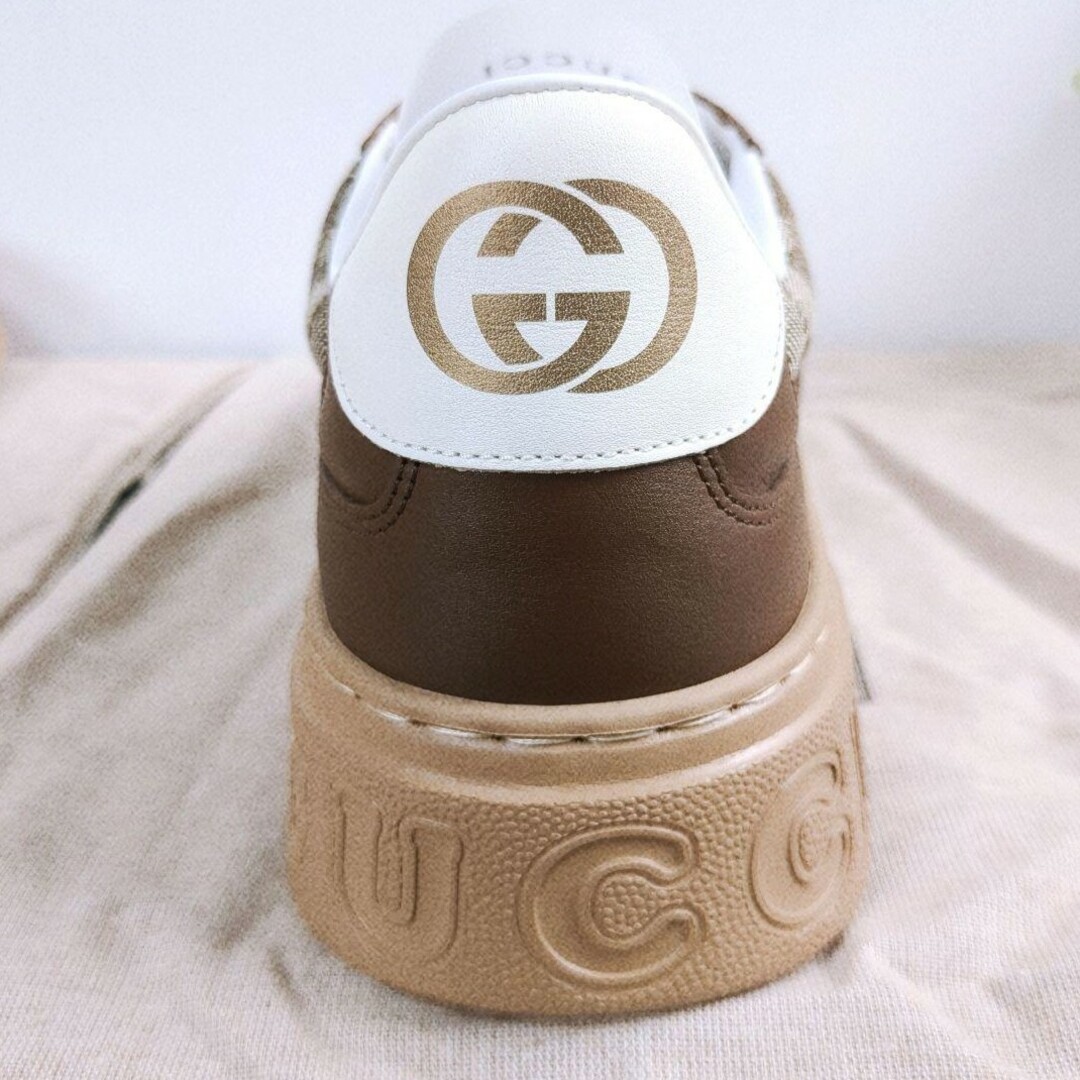 Gucci(グッチ)の新品未使用　在庫希少　GUCCI　グッチ　GGキャンバス　レザースニーカー　厚底 メンズの靴/シューズ(スニーカー)の商品写真