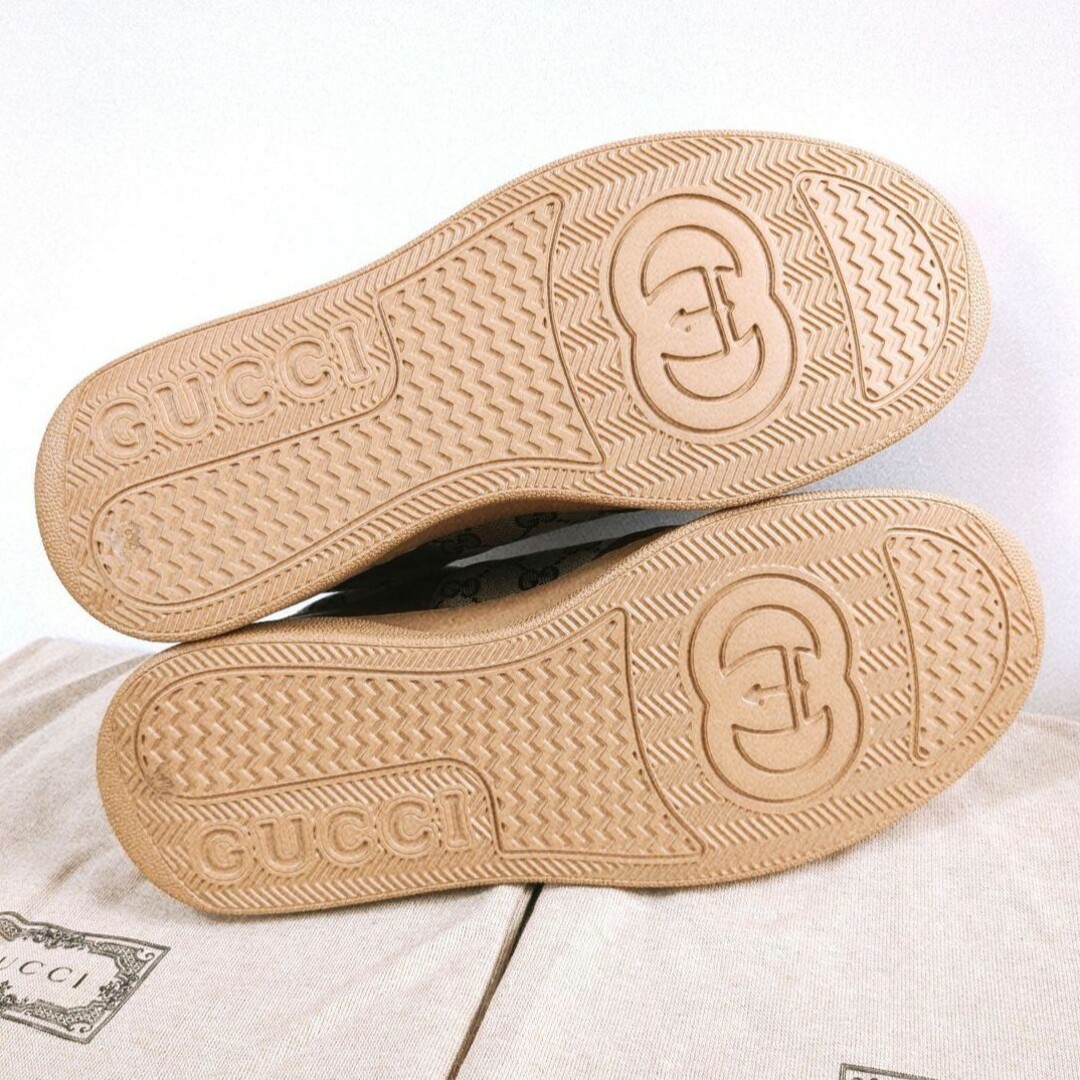 Gucci(グッチ)の新品未使用　在庫希少　GUCCI　グッチ　GGキャンバス　レザースニーカー　厚底 メンズの靴/シューズ(スニーカー)の商品写真