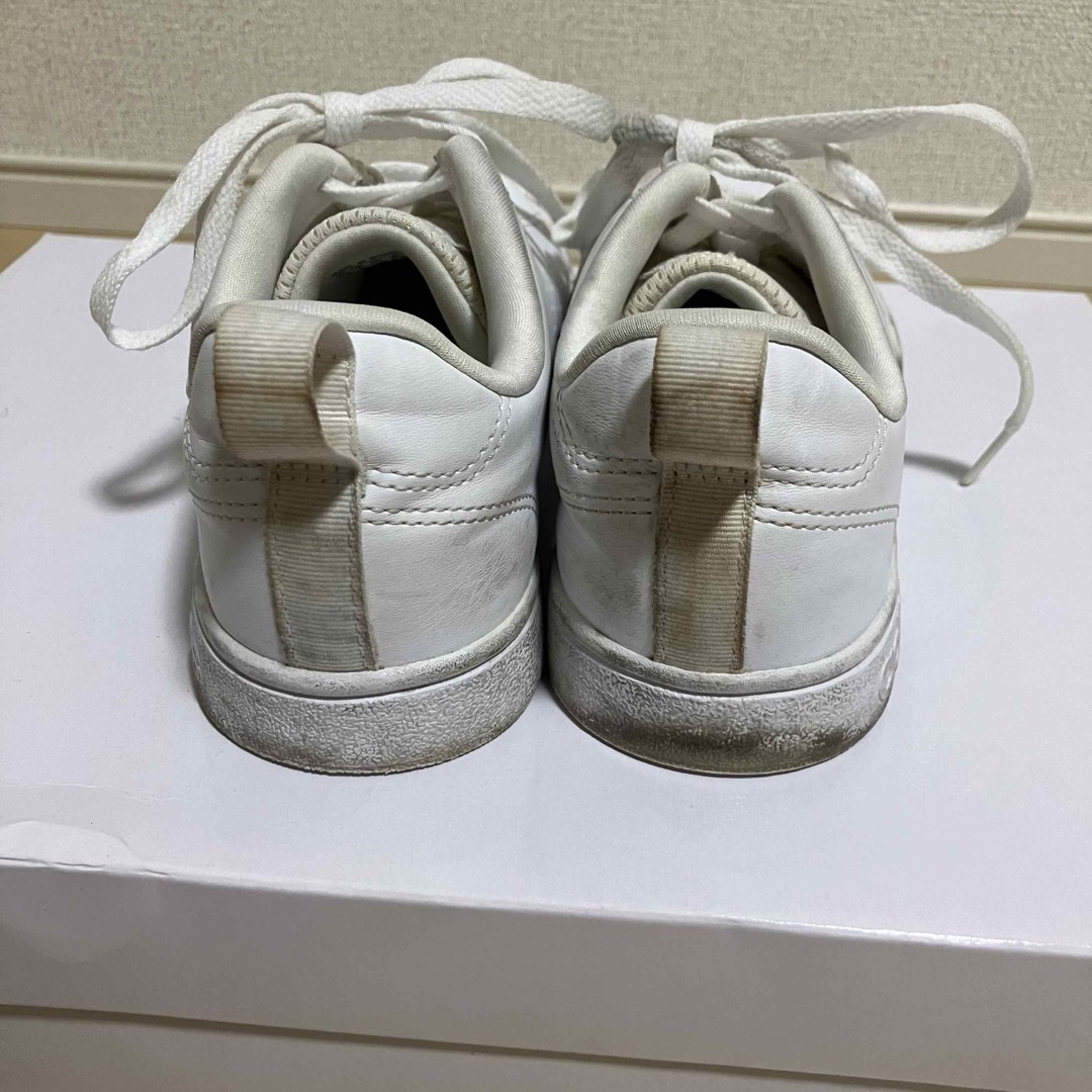 adidas(アディダス)のUSED adidas スニーカー レディースの靴/シューズ(スニーカー)の商品写真