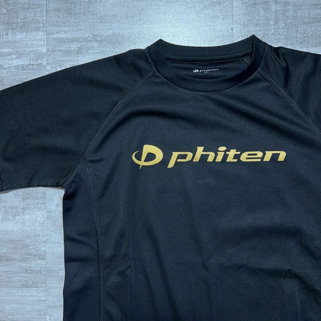 美品 限定モデル Phiten ファイテン 黒 ゴールド Tシャツバレー M スポーツ/アウトドアのスポーツ/アウトドア その他(バレーボール)の商品写真