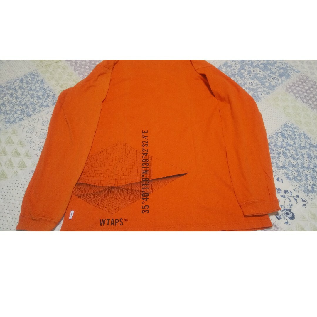 W)taps(ダブルタップス)のダブルタップス カットソー ロンティー 長袖 オレンジ メンズのトップス(Tシャツ/カットソー(七分/長袖))の商品写真