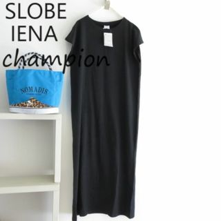 スローブイエナ(SLOBE IENA)の新品 SLOBE IENA イエナ　別注　チャンピオン　ワンピース　Tシャツ(ロングワンピース/マキシワンピース)