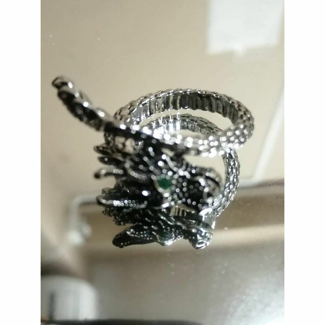 【SALE】リング メンズ シルバー ドラゴン ホワイト 指輪 20号 メンズのアクセサリー(リング(指輪))の商品写真