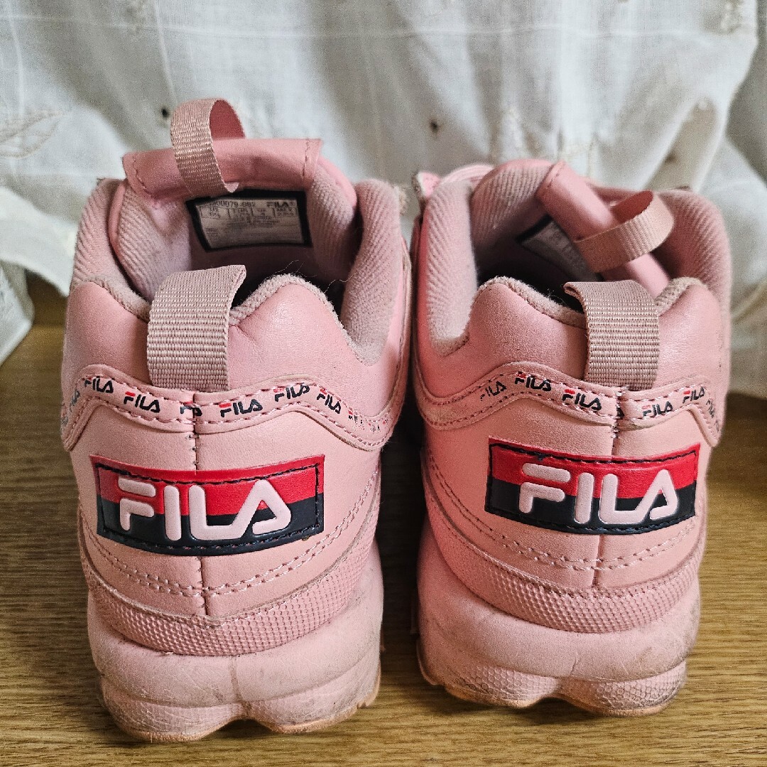 FILA(フィラ)の日本未入荷 英国FILA スニーカー 23~23.5 ピンク レディースの靴/シューズ(スニーカー)の商品写真