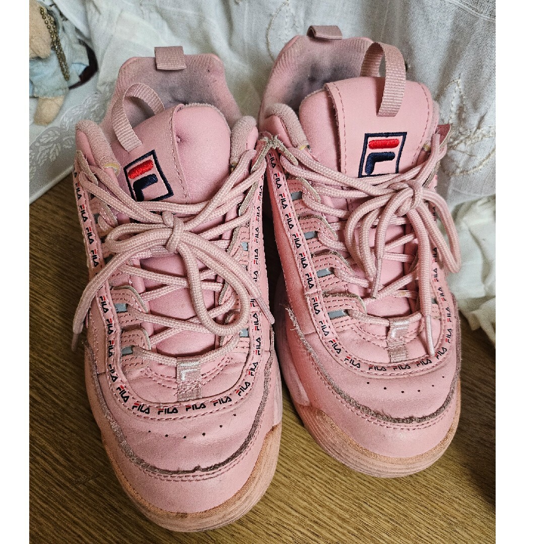 FILA(フィラ)の日本未入荷 英国FILA スニーカー 23~23.5 ピンク レディースの靴/シューズ(スニーカー)の商品写真