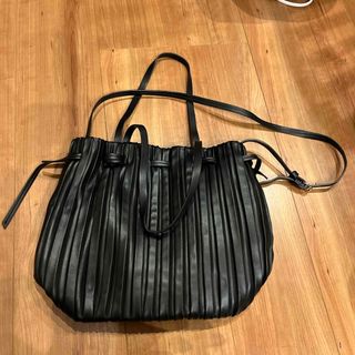 ザラ(ZARA)のZARA バック(トートバッグ)