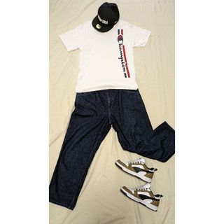 チャンピオン(Champion)のChampion　チャンピオン　メンズ　Tシャツ コーデ　春夏　M　縦ロゴ入り(Tシャツ/カットソー(半袖/袖なし))