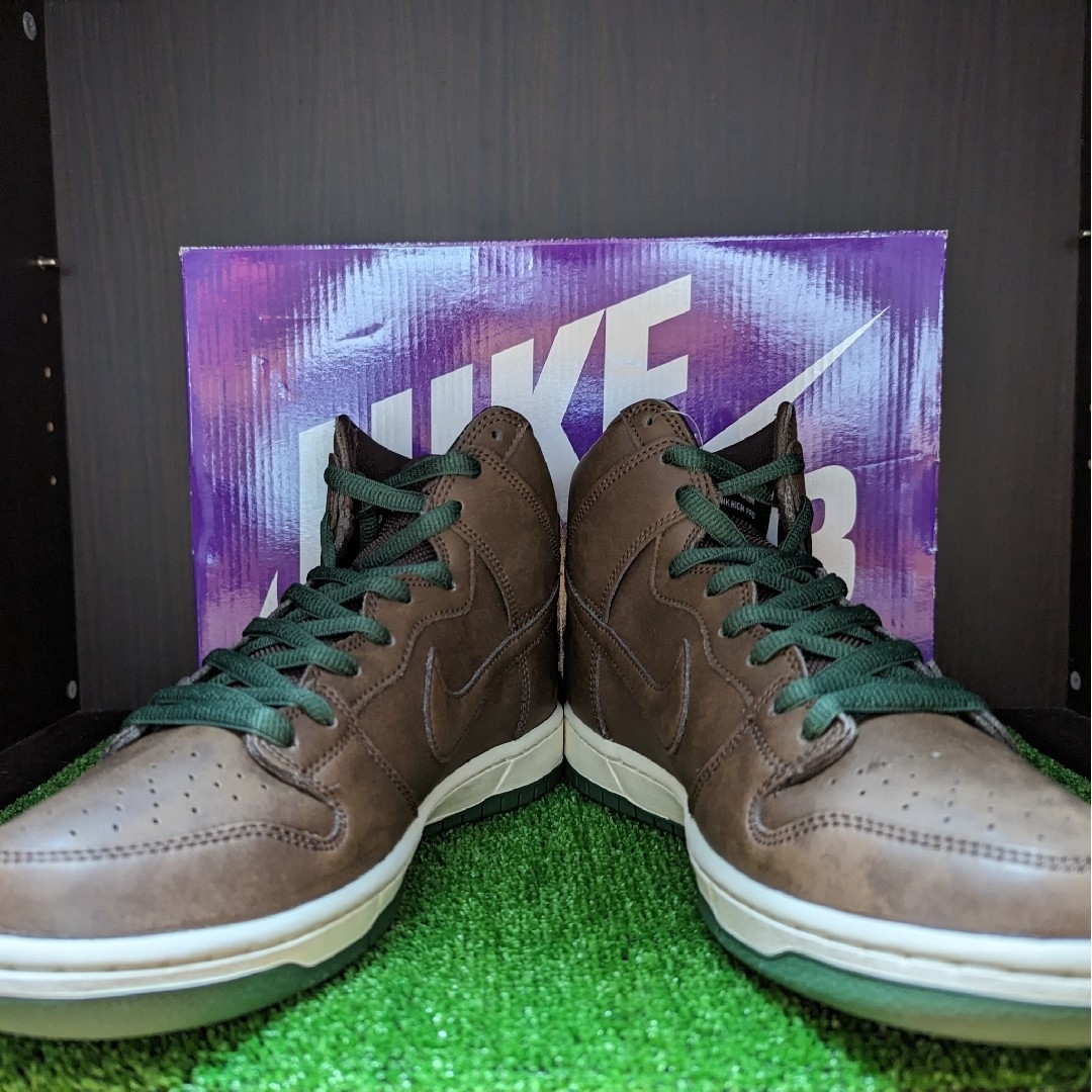 NIKE(ナイキ)の【新品未使用】★NIKE SB DUNK HIGH "バロックブラウン" ★限定 メンズの靴/シューズ(スニーカー)の商品写真