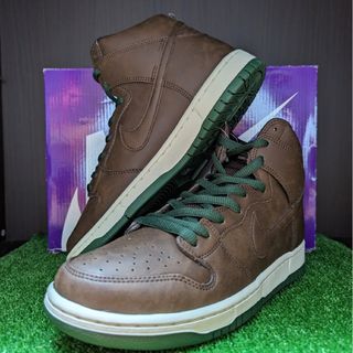 ナイキ(NIKE)の【新品未使用】★NIKE SB DUNK HIGH "バロックブラウン" ★限定(スニーカー)