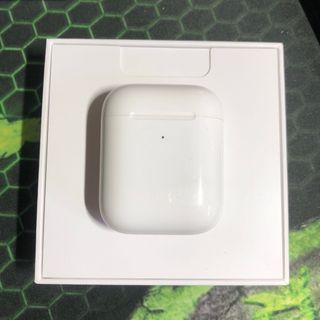 アップル(Apple)のApple AirPods 第二世代　充電ケース　ワイヤレス充電(ヘッドフォン/イヤフォン)