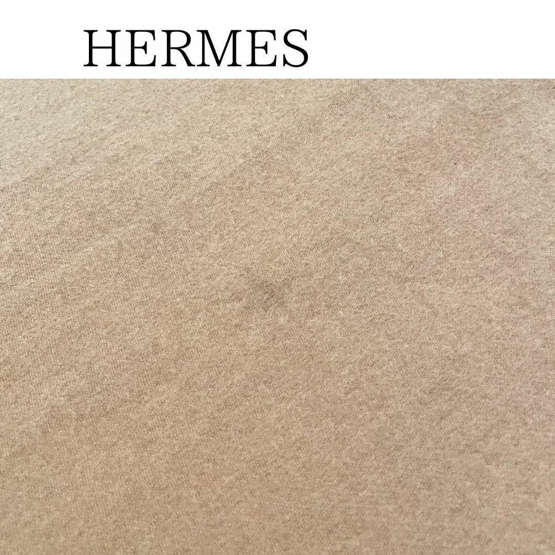Hermes(エルメス)のエルメス カシミヤ マフラー　ベージュ　ストール　スカーフ　HERMES レディースのファッション小物(マフラー/ショール)の商品写真