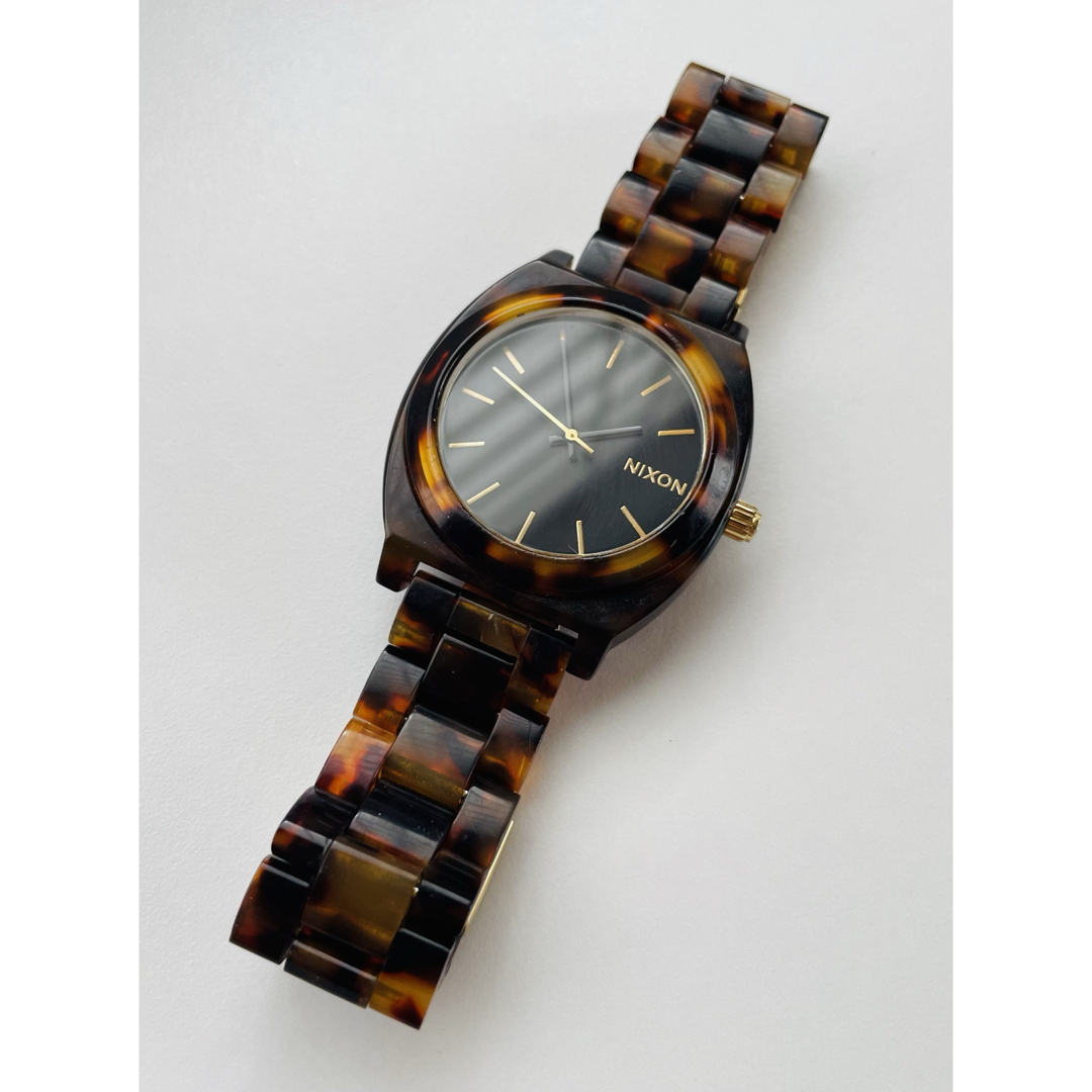【電池新品の美品】NIXONのTIME TELLER 人気のべっ甲×ゴールド② 【電池新品の美品】NIXONのTIME TELLER 人気のべっ甲×ゴールド②