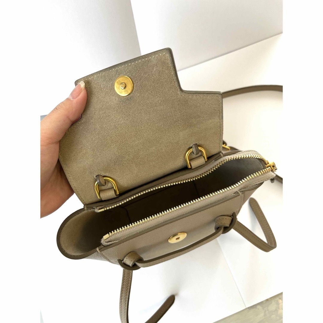 celine(セリーヌ)のセリーヌ　ベルトバック　　ピコ レディースのバッグ(ショルダーバッグ)の商品写真