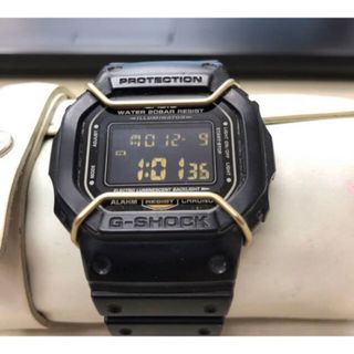 ジーショック(G-SHOCK)のCASIO G-SHOCK DW-5600P ゴールド/ブラック　スピードモデル(腕時計(デジタル))