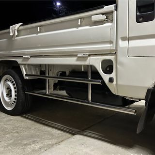 ホンダ(ホンダ)の 軽トラ!!カスタム アクティ用 自作サイドバンパー！ ステンレス32パイ(車外アクセサリ)