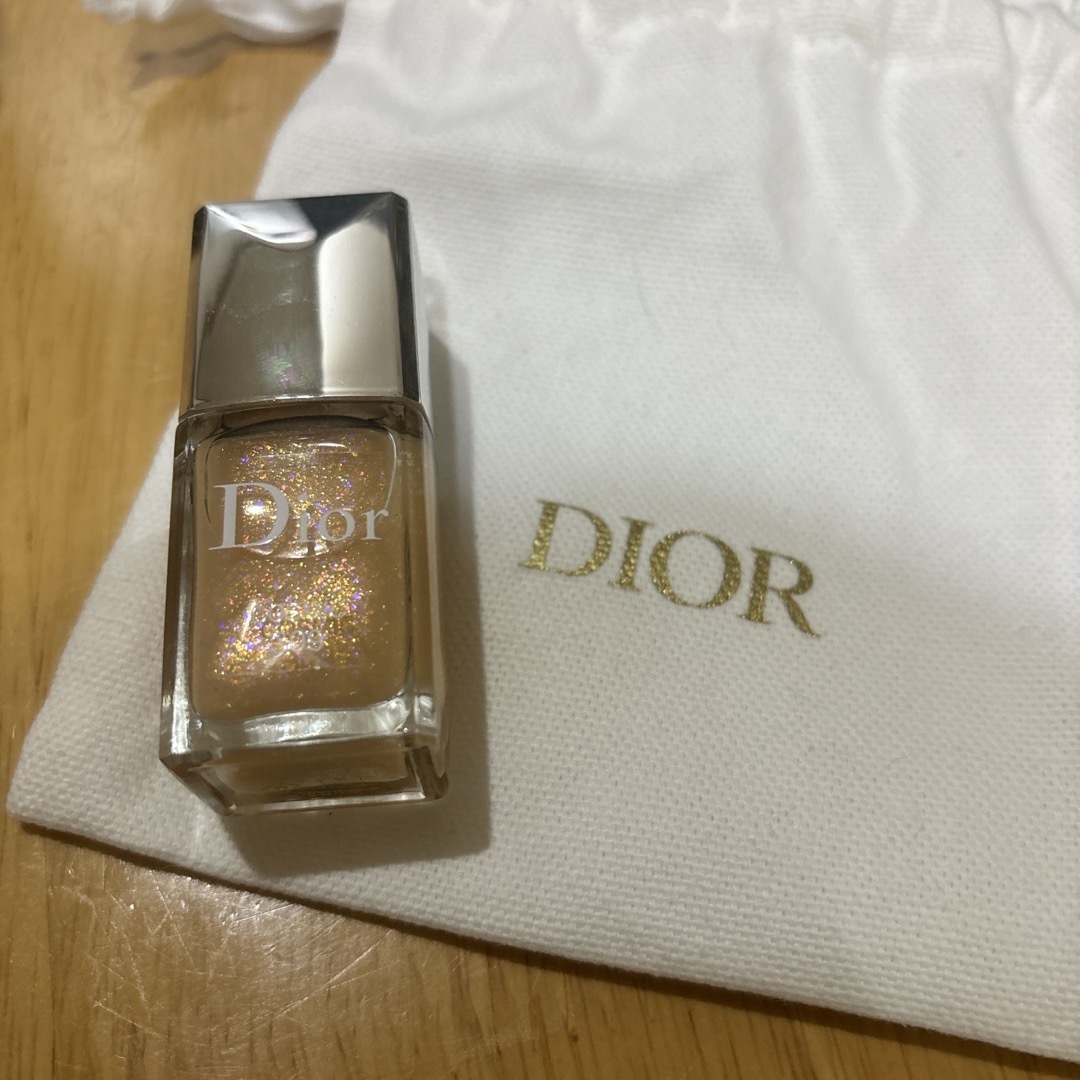 Dior(ディオール)のディオールヴェルニトップコート 309 コスミック コスメ/美容のネイル(マニキュア)の商品写真