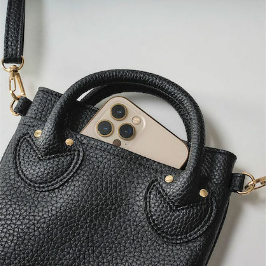 YOUNG&OLSEN(ヤングアンドオルセン)のYOUNG & OLSEN スマホショルダーバッグ BLACK レディースのバッグ(ショルダーバッグ)の商品写真