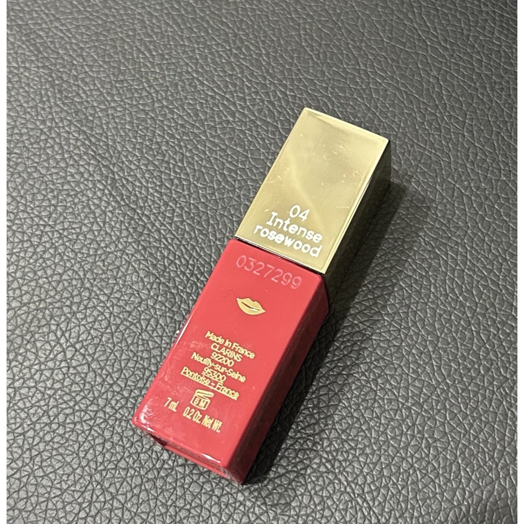 CLARINS(クラランス)のクラランス　コンフォート　リップオイル　インテンス04 コスメ/美容のベースメイク/化粧品(口紅)の商品写真