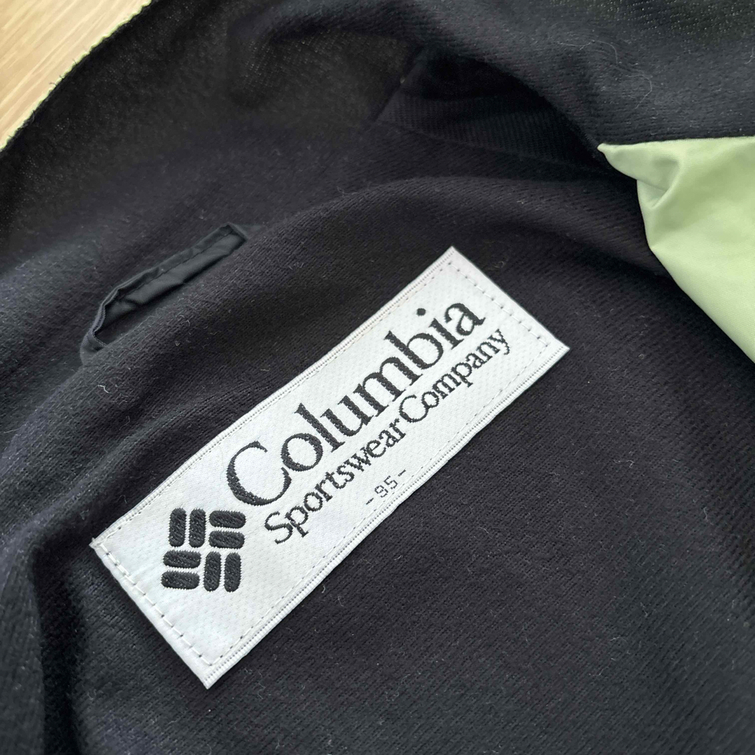 コロンビア　ナイロンジャケット　レディースM レディースのジャケット/アウター(ナイロンジャケット)の商品写真
