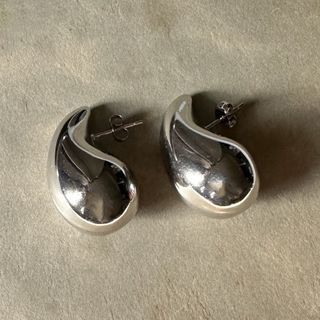 ロク(6 (ROKU))のOver drop pierce silver No.1106(ピアス)