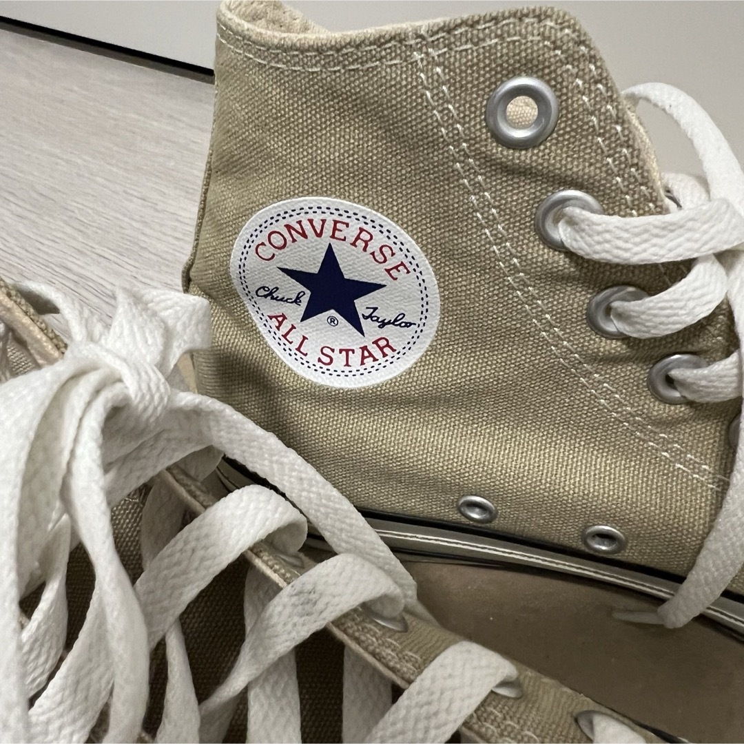 CONVERSE(コンバース)のコンバース　ハイカットベージュ レディースの靴/シューズ(スニーカー)の商品写真