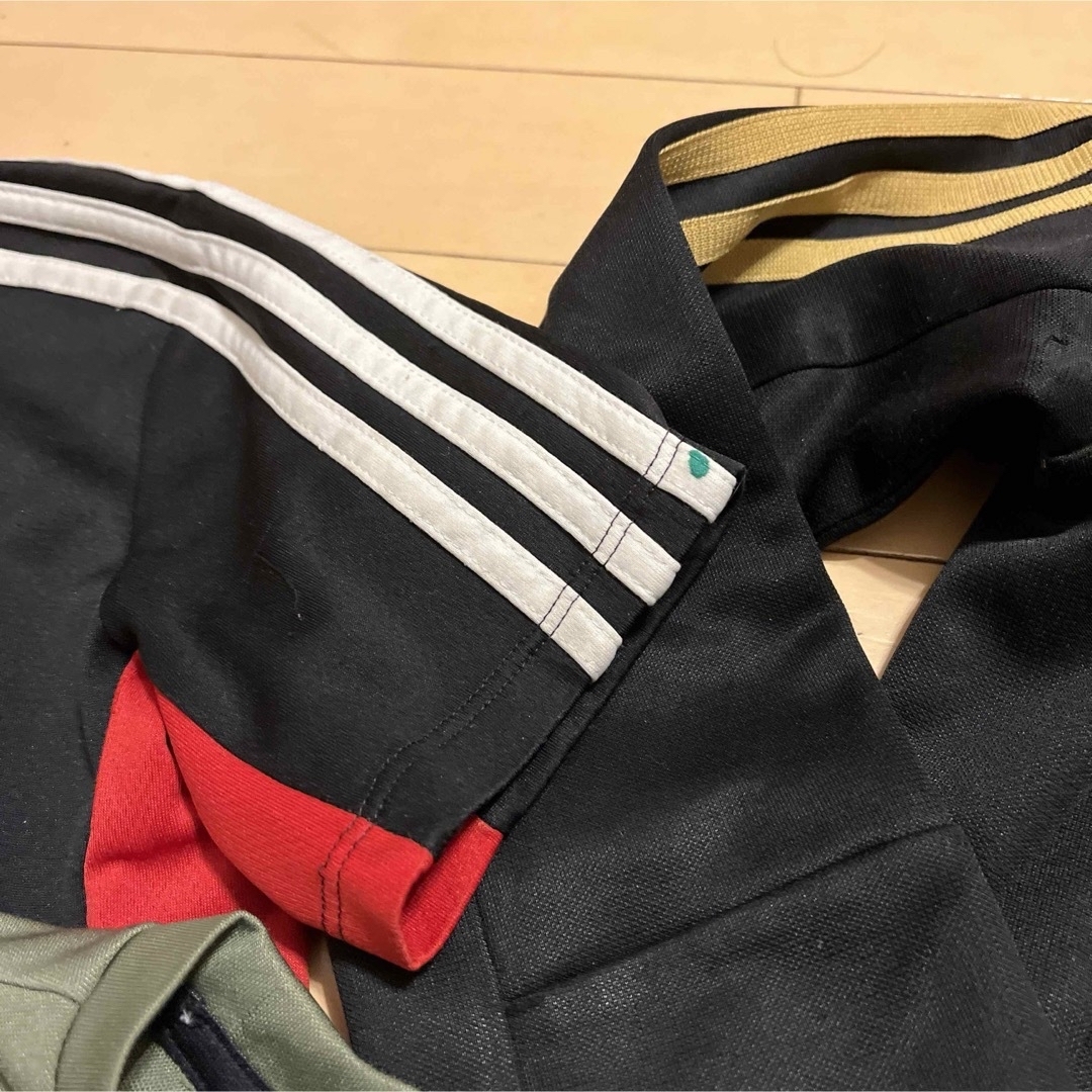 adidas(アディダス)のアディダス　セット　ジャージ キッズ/ベビー/マタニティのキッズ服男の子用(90cm~)(その他)の商品写真