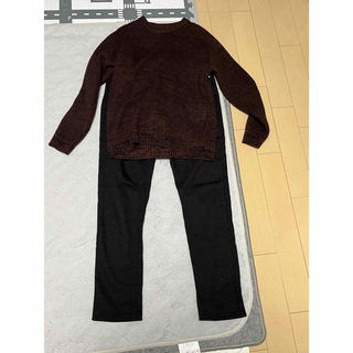 コンファーム(Confirm)のニットセーターと裏起毛パンツ(ニット/セーター)