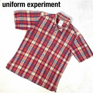 ユニフォームエクスペリメント(uniform experiment)の【ユニフォームエクスペリメント】ボタンダウン チェック 半袖シャツ[S] (シャツ)