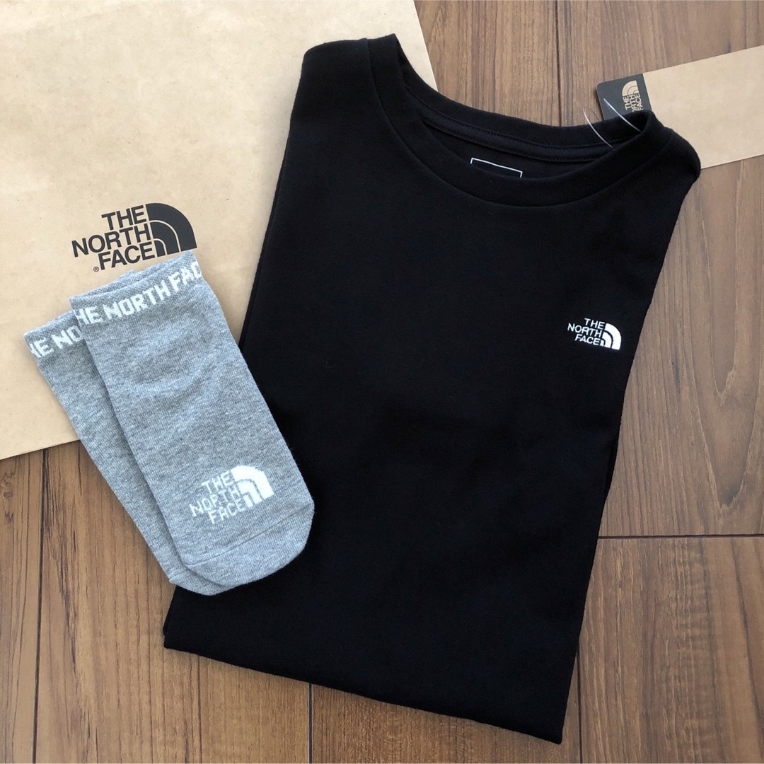 THE NORTH FACE(ザノースフェイス)の【ご専用】ノースフェイス 新品セットアップ 130 キッズ/ベビー/マタニティのキッズ服女の子用(90cm~)(Tシャツ/カットソー)の商品写真