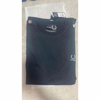 フレッドペリー(FRED PERRY)のフレッドペリー 新品未使用ラブシモンズコラボ(Tシャツ/カットソー(半袖/袖なし))