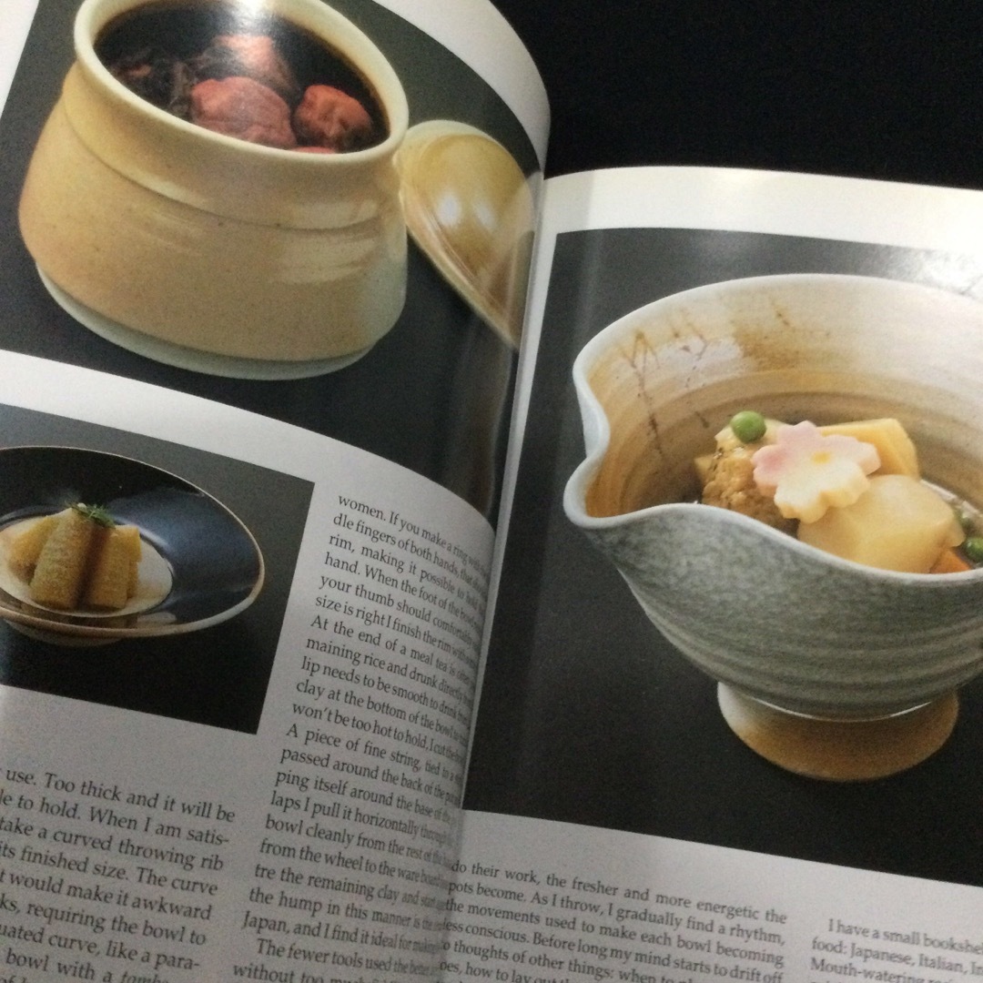 陶器　洋書　英語　雑誌　2004年　Ceramics 陶芸　アート　美術 エンタメ/ホビーの本(洋書)の商品写真