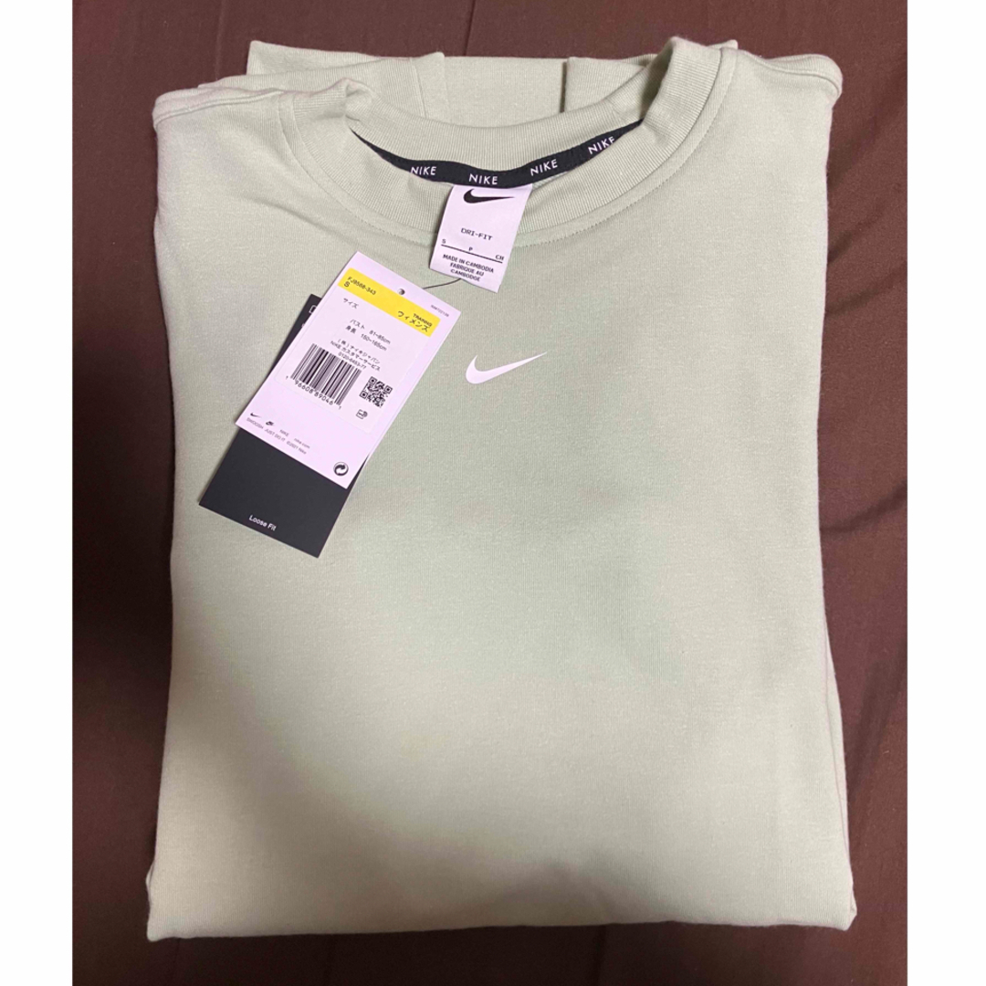 NIKE(ナイキ)のNIKE ウィメンズ ワン DF チュニック L/S クルー   レディースのトップス(トレーナー/スウェット)の商品写真