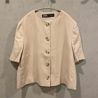 ザラ(ZARA)の【ZARA】韓国風半袖ジャケット(ノーカラージャケット)