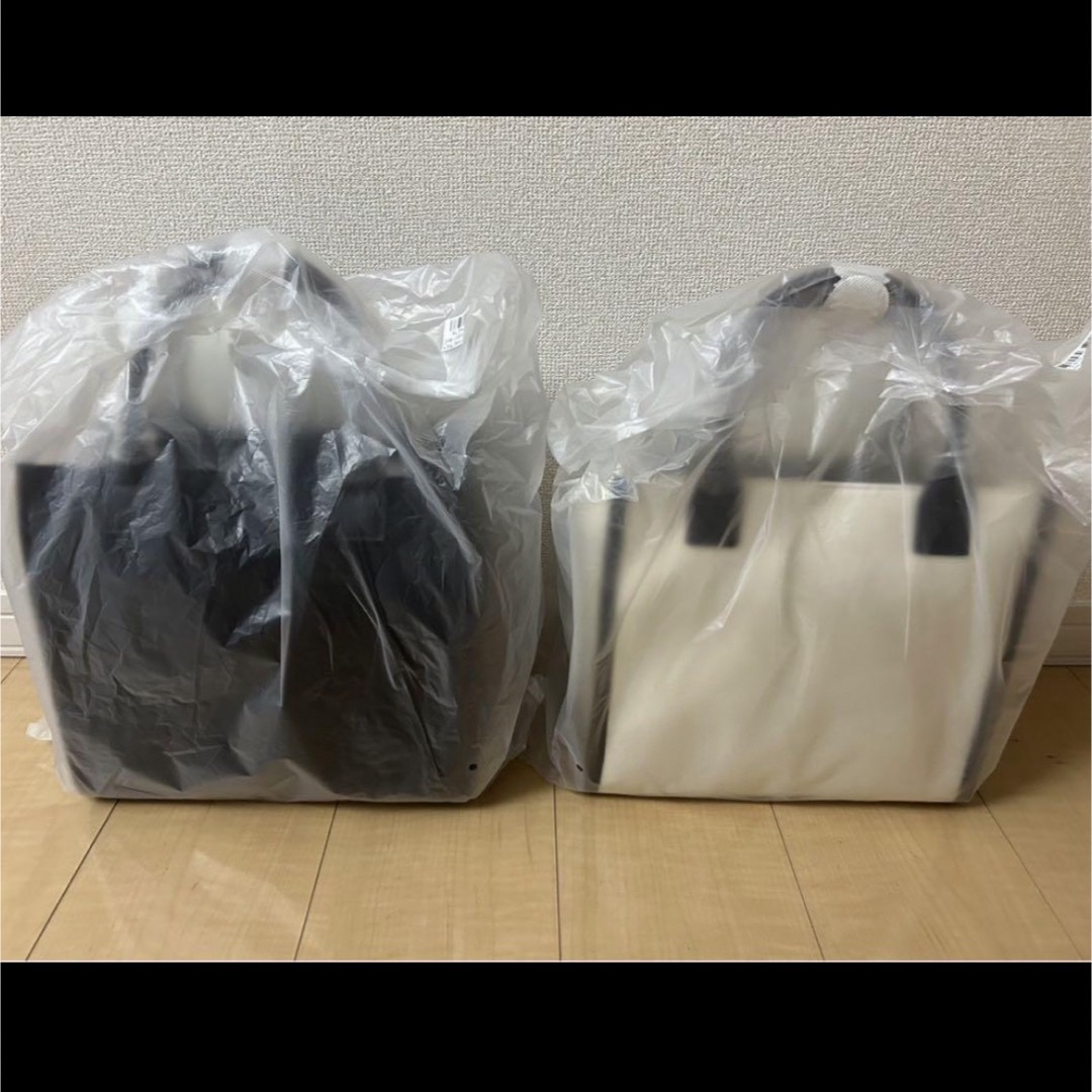 三代目 J Soul Brothers(サンダイメジェイソウルブラザーズ)のCDL Canvas Tote Bag SMALL 2点セット(白1点・黒1点) レディースのバッグ(トートバッグ)の商品写真