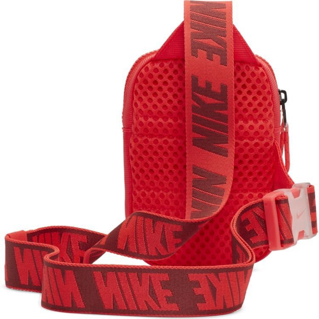 NIKE(ナイキ)のナイキ スポーツウェア エッセンシャル BA5904-644 レッド メンズのバッグ(ボディーバッグ)の商品写真