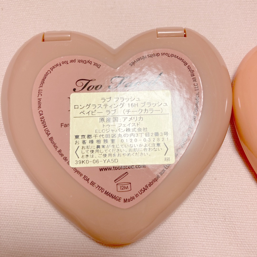 Too Faced(トゥフェイス)のToo Faced トゥーフェイスド チーク ラブフラッシュ ブラッシュ 2色 コスメ/美容のベースメイク/化粧品(チーク)の商品写真