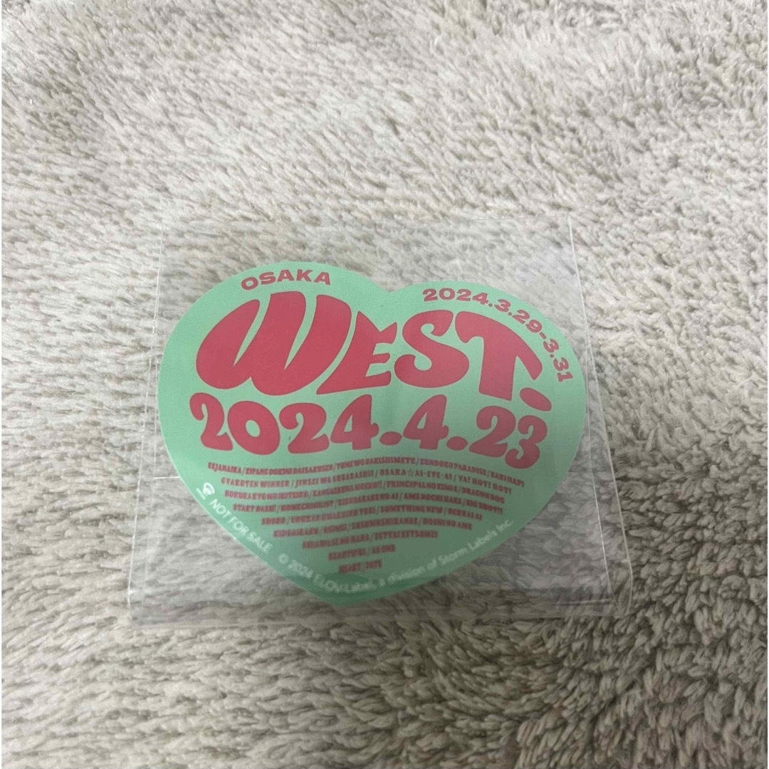 WEST. AWARD ステッカー　大阪 エンタメ/ホビーのタレントグッズ(アイドルグッズ)の商品写真