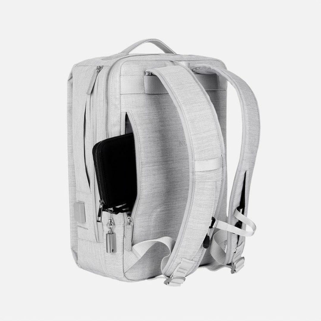 新品訳有★Nordace Siena2 スマートリュック ライトグレー メンズのバッグ(バッグパック/リュック)の商品写真