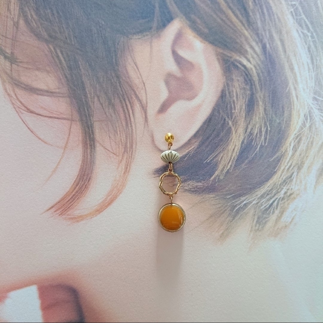 116♡アンティークアシンメトリー（3COLOR）ピアス　イヤリング ハンドメイドのアクセサリー(ピアス)の商品写真