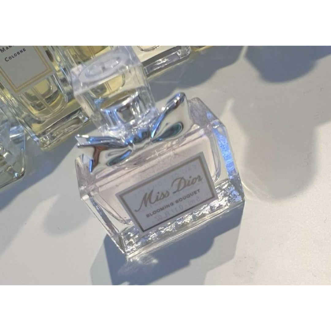 Christian Dior(クリスチャンディオール)のミスディオール ブルーミングブーケ オードトワレ 5ml ミニサイズ テスター コスメ/美容の香水(香水(女性用))の商品写真