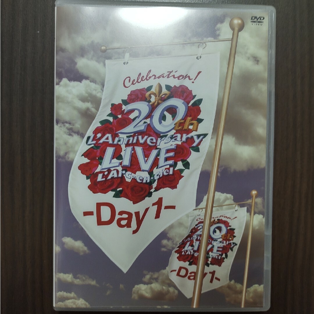 L'Arc～en～Ciel(ラルクアンシエル)の20th L'Anniversary LIVE -Day1-L'Arc～en～C エンタメ/ホビーのDVD/ブルーレイ(ミュージック)の商品写真