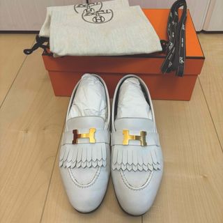 エルメス(Hermes)のエルメス モカシンロワイヤル 白(ローファー/革靴)