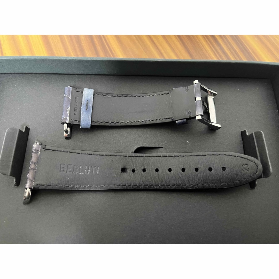 ベルルッティ Apple 温 Watchベルト ベルルッティ Apple 温 Watchベルト