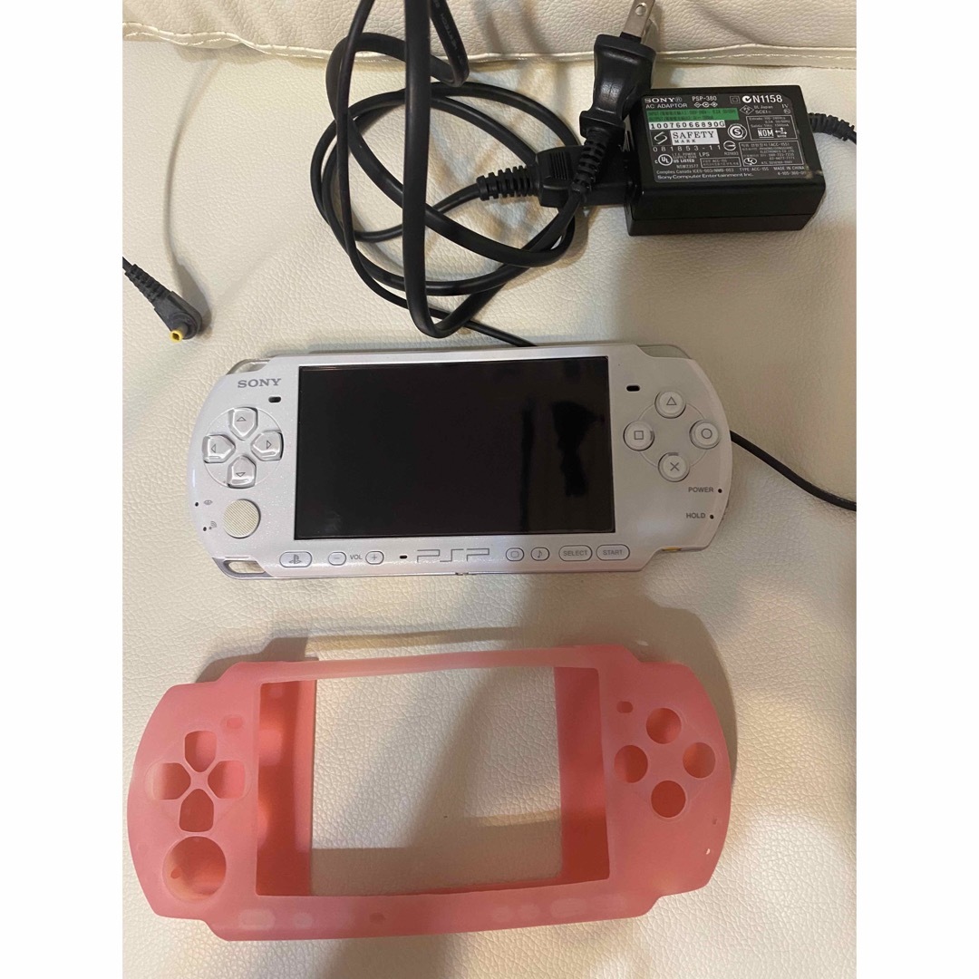 PlayStation Portable - psp3000 ジャンク品扱い バッテリーなし