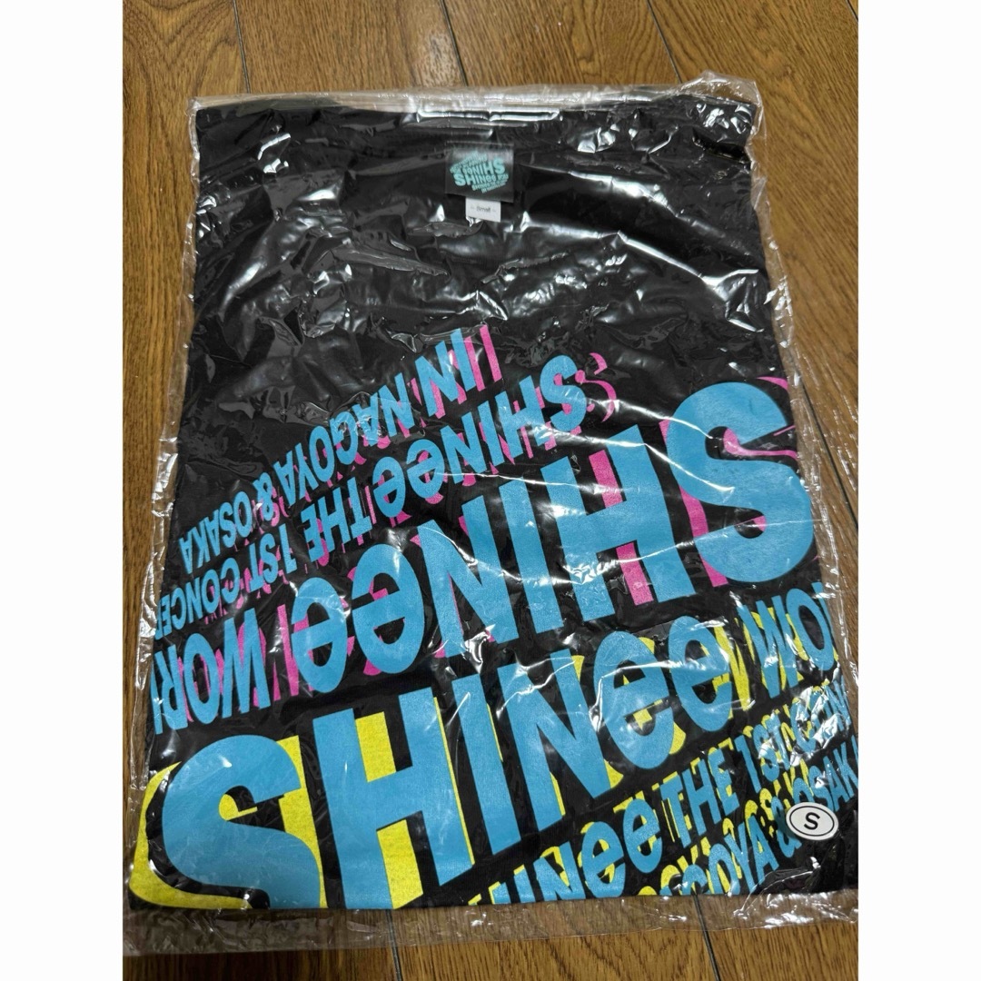 SHINee(シャイニー)のSHINee THE 1st Concert Nagoya&Osaka Tシャツ エンタメ/ホビーのタレントグッズ(アイドルグッズ)の商品写真