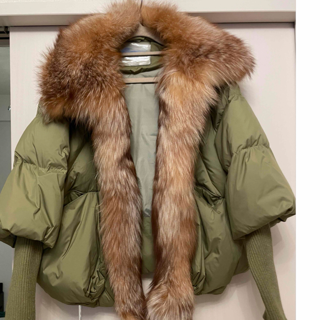 CLARA アウター レディースのジャケット/アウター(毛皮/ファーコート)の商品写真