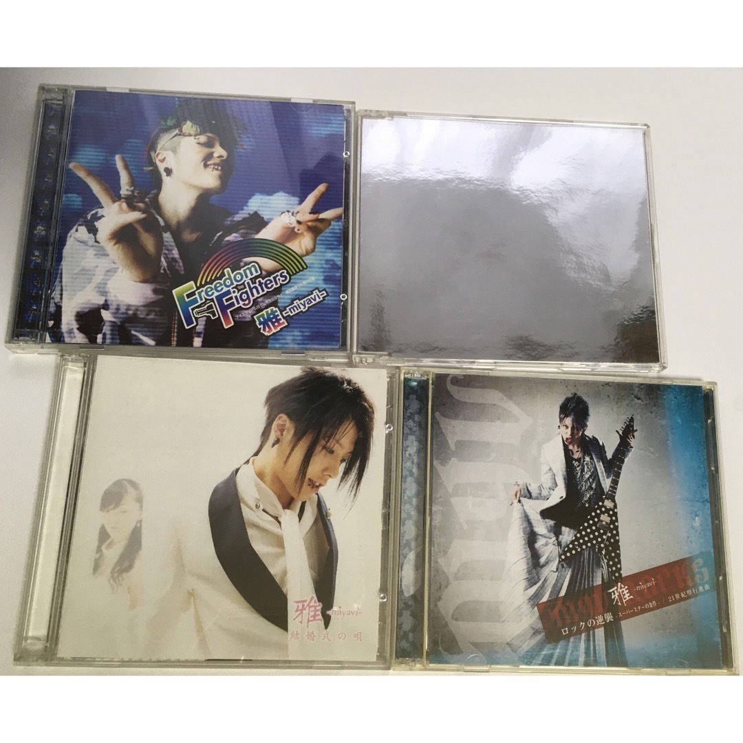 雅 -miyavi - CD 4枚セット エンタメ/ホビーのDVD/ブルーレイ(ミュージック)の商品写真