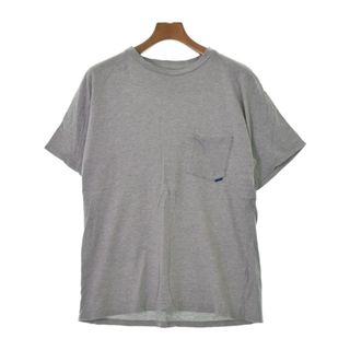 ホワイトマウンテニアリング(WHITE MOUNTAINEERING)のWhite Mountaineering Tシャツ・カットソー L グレー 【古着】【中古】(Tシャツ/カットソー(半袖/袖なし))