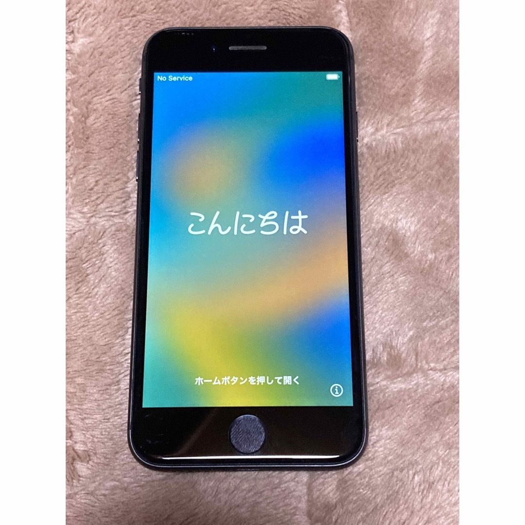 iPhone(アイフォーン)の【3日間限定値下げ】iPhone8 スペースグレイ　64GB  スマホ/家電/カメラのスマートフォン/携帯電話(スマートフォン本体)の商品写真